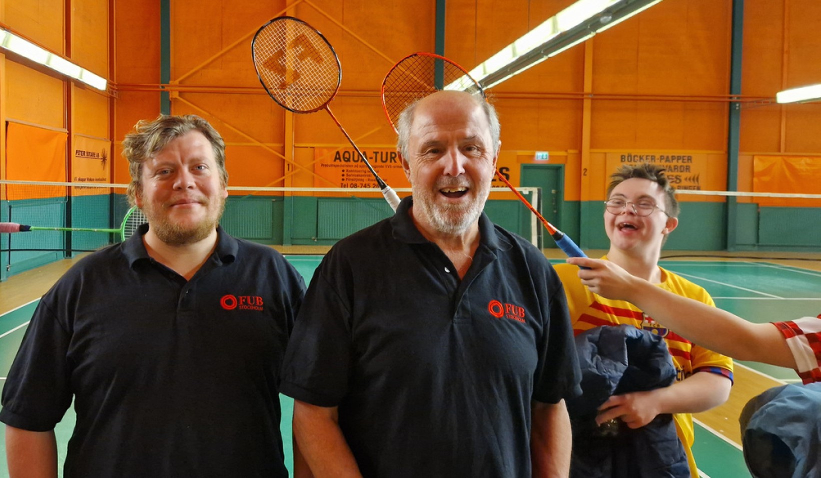 Tränarna Billy och Thomas på bilden Badminton hösten 2025